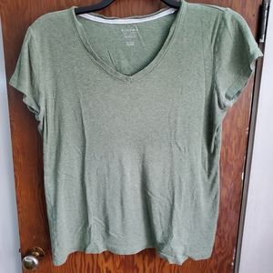 L women's Sonoma tshirt